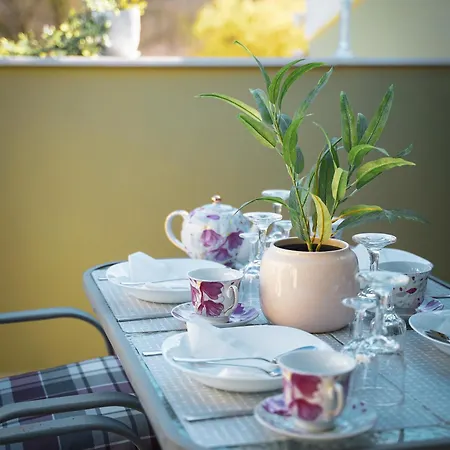 Melina's Bright Apartment, Διαμέρισμα Βιρός