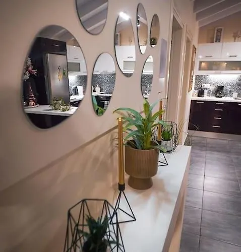 Apartamento Melina's Bright Apartment, *