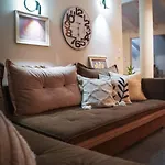 Melina's Bright Apartment,